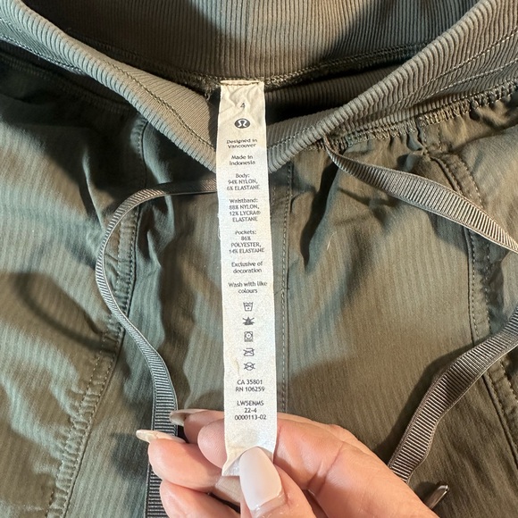 Lululemon Dance Studio Mid-rise Army Green Joggers Pants Women’s Size 4 - Picture 4 of 10